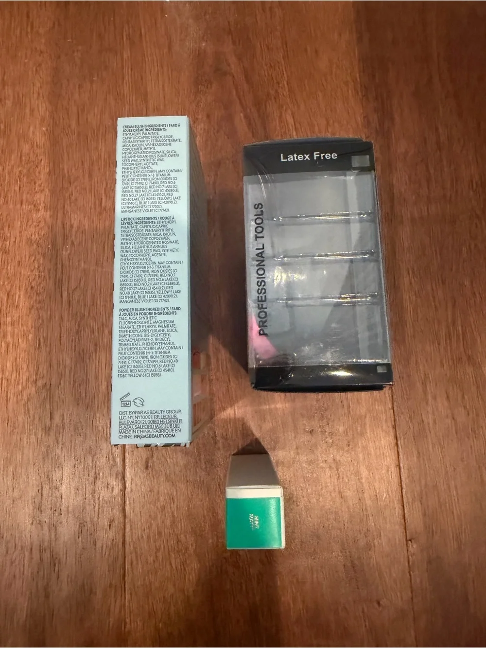 Laura Geller RSVP kit, haus labs, and sponges for blending